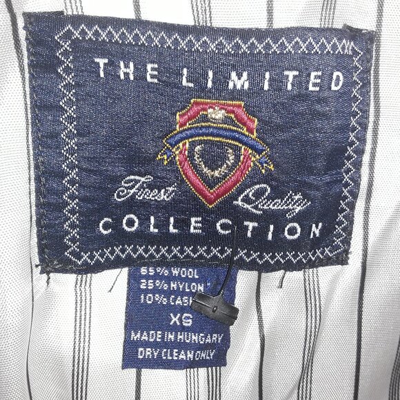 The Limited Edition ladies XS wool black coat w/gold/black stripres satin liner. - Picture 4 of 5